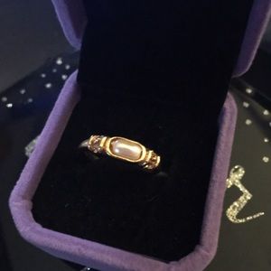 Vintage Edgar Berebi Gold Pearl Ring